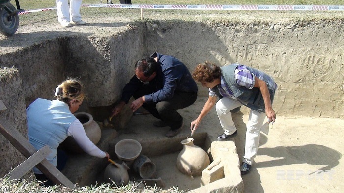 В Шеки обнаружены памятники античного периода