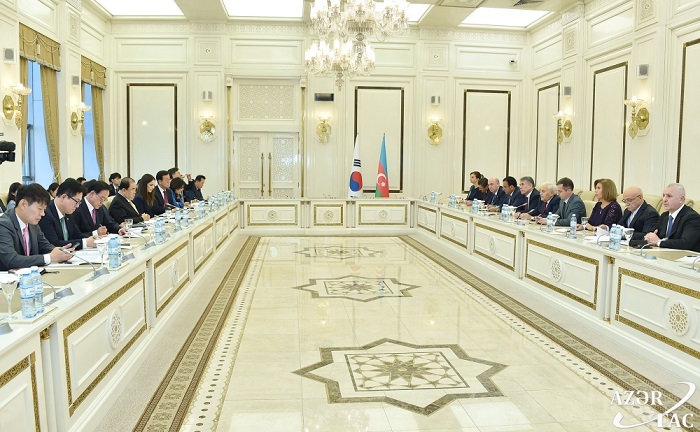 Мун Хи Сан: Азербайджан имеет важное значение для Республики Корея
