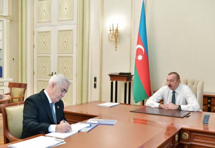 Ильхам Алиев председателю ЗАО «АЖД»: "До конца года все намеченные проекты должны завершиться" - ОБНОВЛЕНО-ФОТО