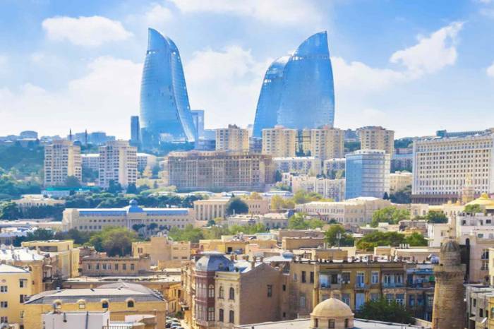 Прошел 4-й Торговый форум Азербайджан-ОАЭ
