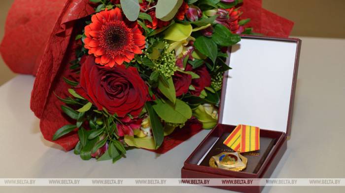 Лукашенко наградил азербайджанского бизнесмена орденом Почета