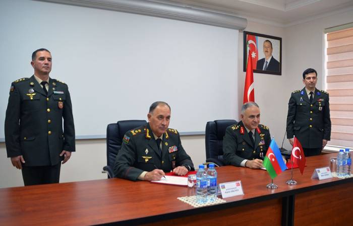 Министерство обороны Азербайджана и Генштаб Турции подписали протокол - ФОТО