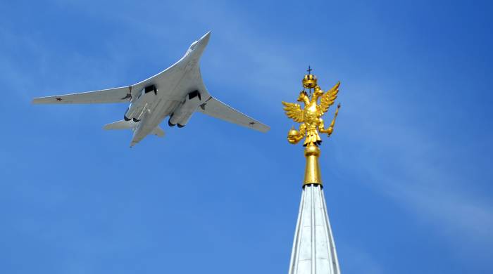 Американские F-35 не смогли догнать российские Ту-160 в небе
