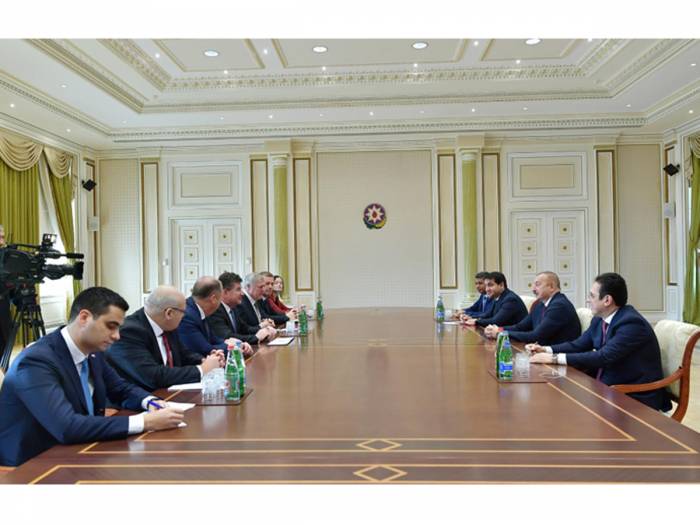Ильхам Алиев принял делегацию во главе с министром иностранных и европейских дел Словакии  - ФОТО