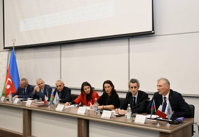Фестиваль "Fantazia" в Баку провел международную конференцию по защите культурного наследия 