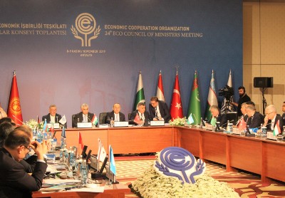 Таджикистан передал Турции председательство в Совете министров ОЭС
