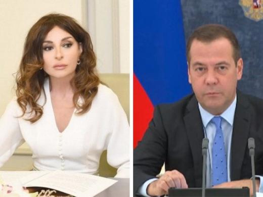 Первый вице-президент Азербайджана и премьер России обсудят вопросы сотрудничества