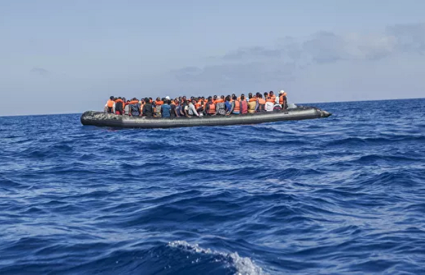Британские власти задержали в проливе Ла-Манш 39 мигрантов
