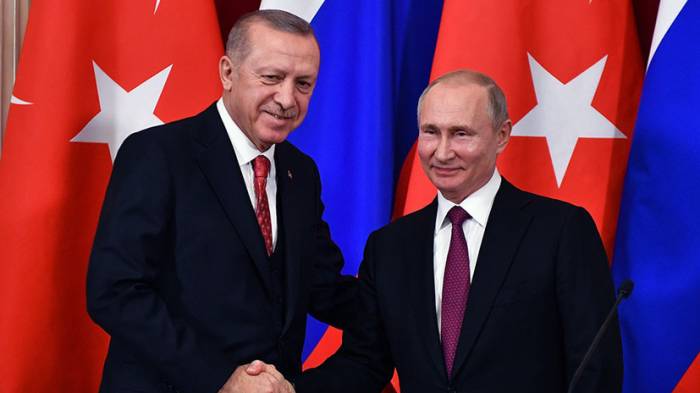 Президенты Турции и России в ходе телефонных переговоров обсудили ситуацию в Сирии
