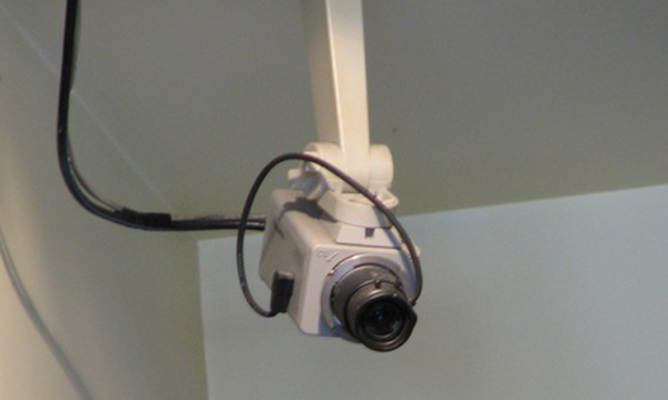 Веб-камеры прослеживают весь процесс голосования на избирательных участках - Мазахир Панахов