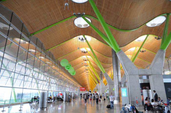 Аэропорт Мадрида изменится ради китайских туристов
