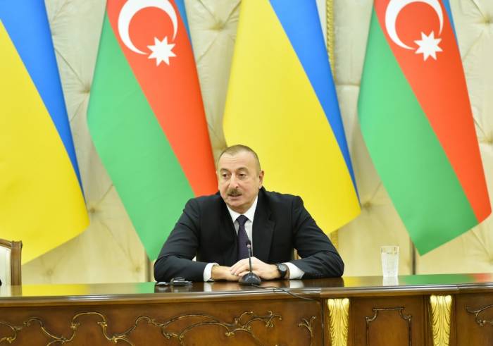 Ильхам Алиев: Мы уделяем очень большое внимание развитию украинско-азербайджанских связей