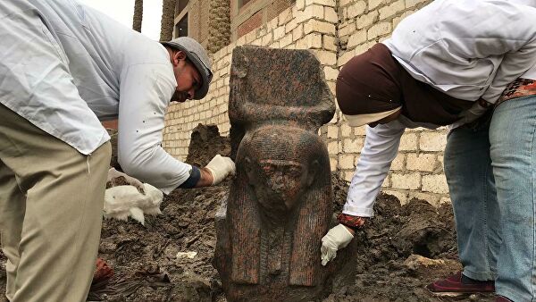 В Египте обнаружили статую Рамзеса II
