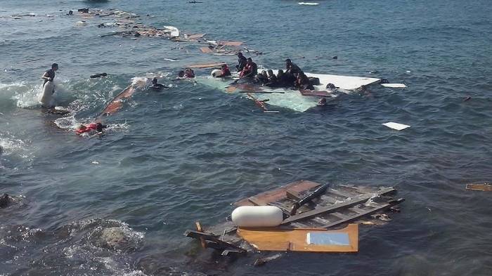 У берегов Мавритании затонуло судно с мигрантами, 57 погибших
