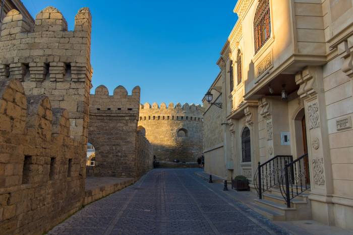 Достопримечательности Азербайджана включены в Список исламского наследия ИСЕСКО
