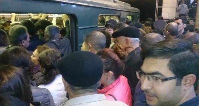 Что случилось с бакинским метро? 
