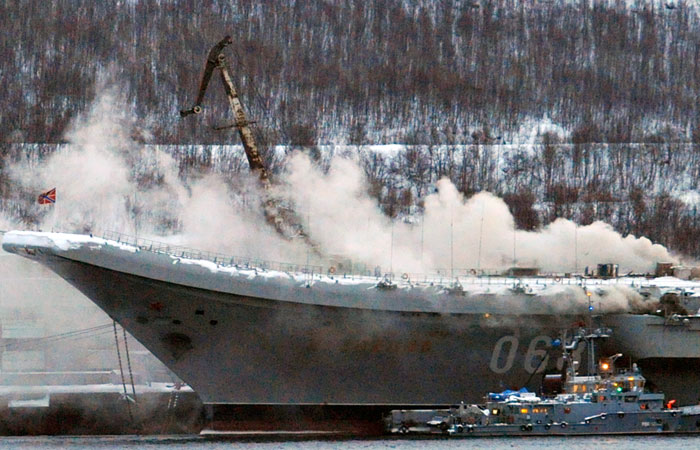 Северный Флот сообщил о состоянии пострадавших на российском авианосце
