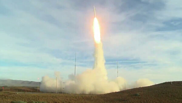 В МИД Китая прокомментировали запуск США запрещенной ДРСМД ракеты
