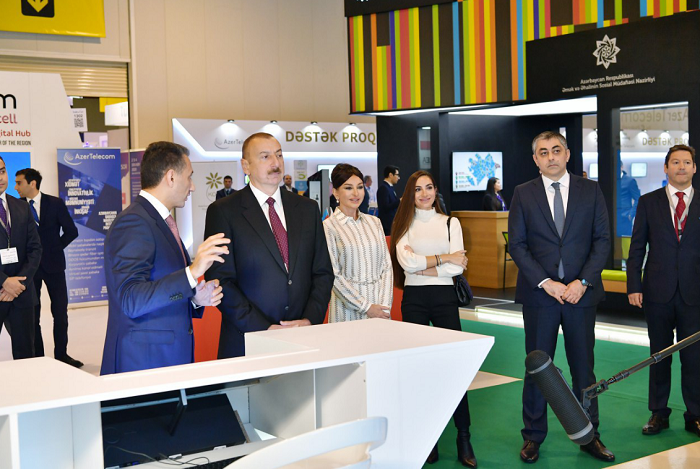 Ильхам Алиев и Мехрибан Алиева ознакомились с выставкой “Bakutel-2019” - ОБНОВЛЕНО-ФОТО
