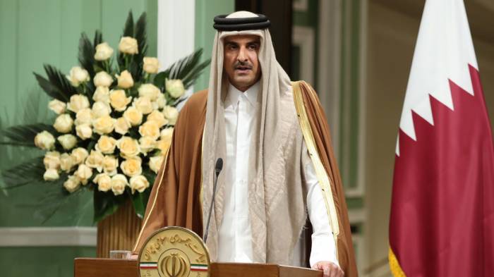 Эмир Катара принял отставку главы правительства
