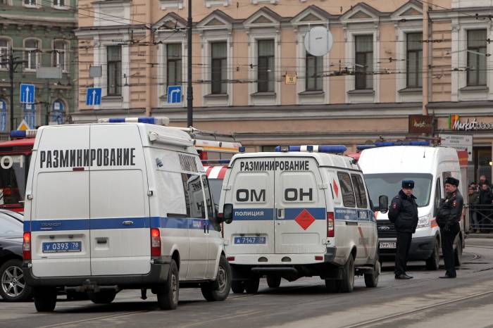 В Москве эвакуировали свыше 10 тысяч человек из-за анонимных сообщений
