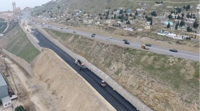 На Бибиэйбатовской дороге изменено направление движения
