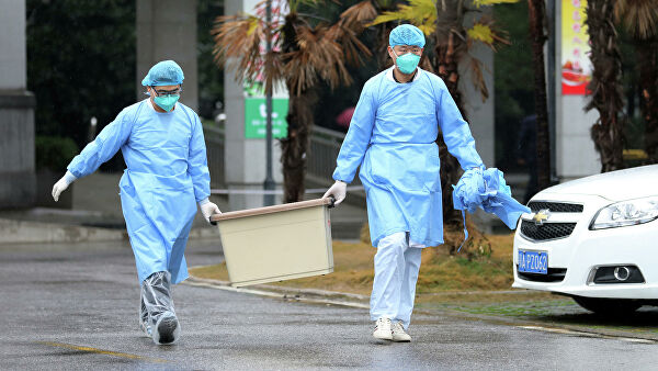 В Китае число жертв коронавируса выросло до 170 человек
