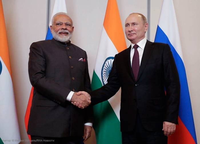 Путин обсудил с премьером Индии ситуацию в Персидском заливе

