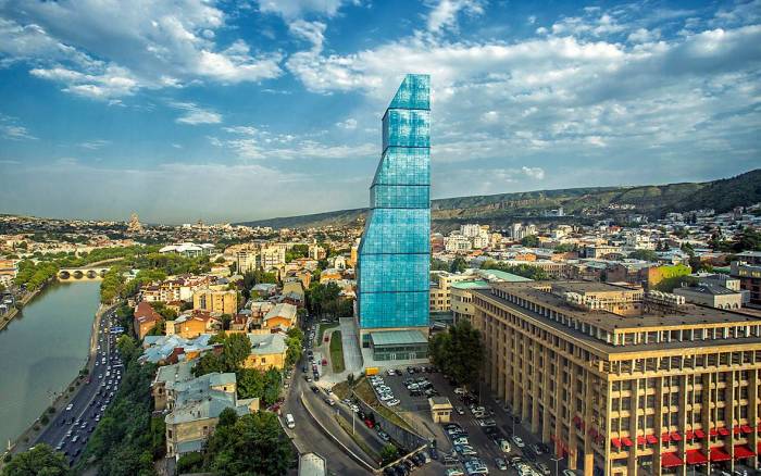 Тбилиси стал лидером европейского рейтинга городов будущего
