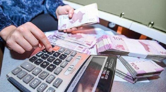 В Азербайджане ожидается повышение минимальной зарплаты