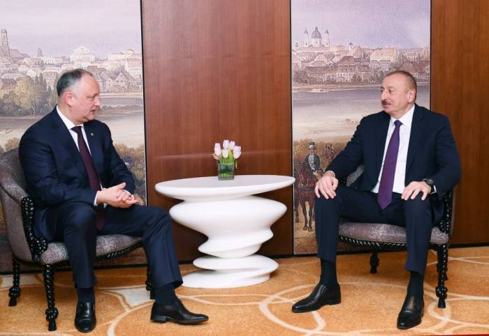 Президент Ильхам Алиев встретился в Мюнхене с президентом Молдовы Игорем Додоном - ФОТО