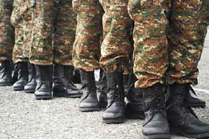 Волна самойубийств в армии Армении и громкие отставки