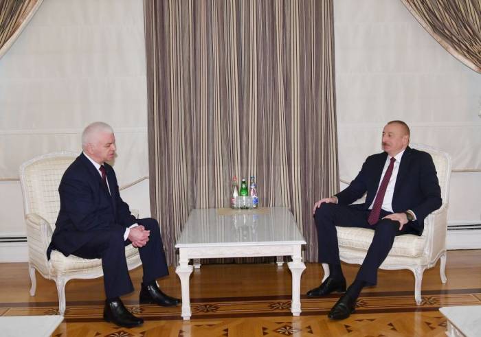 Ильхам Алиев принял руководителя наблюдательной миссии