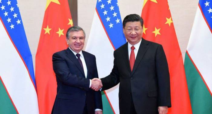 Си Цзиньпин поблагодарил Мирзиёева за гумпомощь из Узбекистана