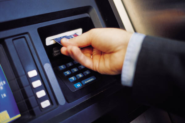 В Азербайджане пенсии были выплачены вместе с надбавкой