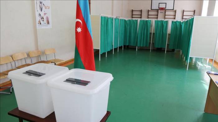 В Азербайджане на более 100 участках отменили результаты голосования