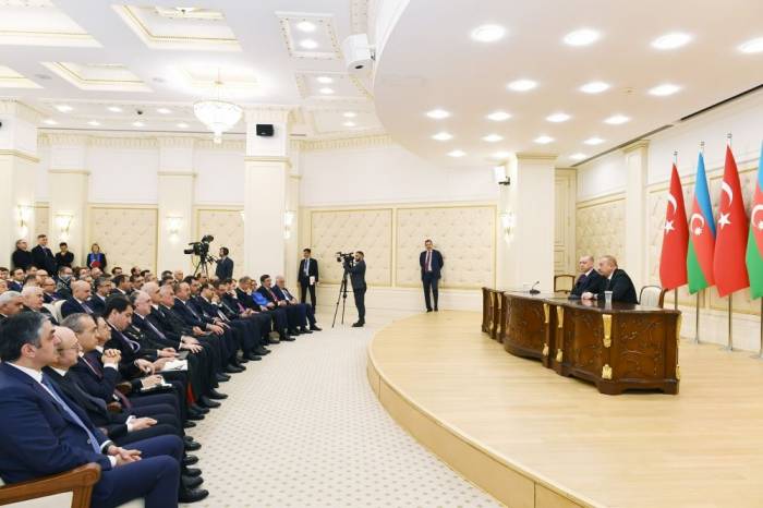 Президенты Азербайджана и Турции выступили с заявлениями для печати - ФОТО