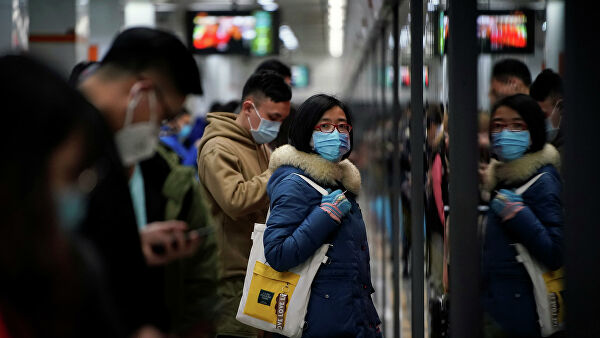 В Китае людям с температурой запретили пользоваться транспортом

