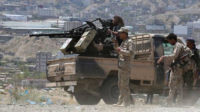Армия Йемена продвинулась в районе города Таиз
