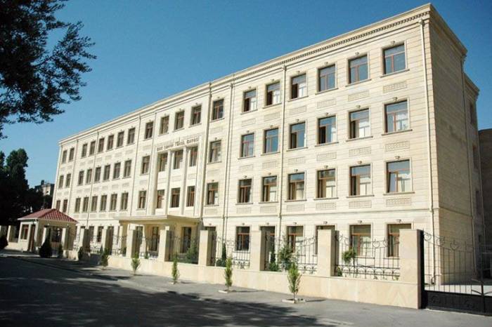 Обнародовано число учеников, которые будут участвовать в выпускных экзаменах в Баку