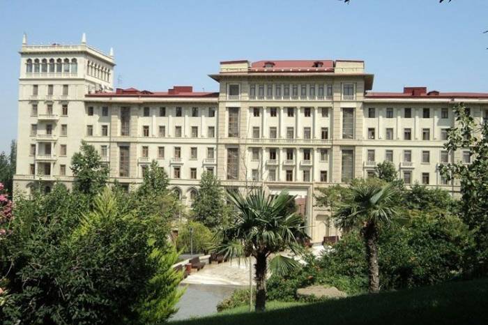 В Азербайджане в IV группу специальностей включены новые специальности - СПИСОК
