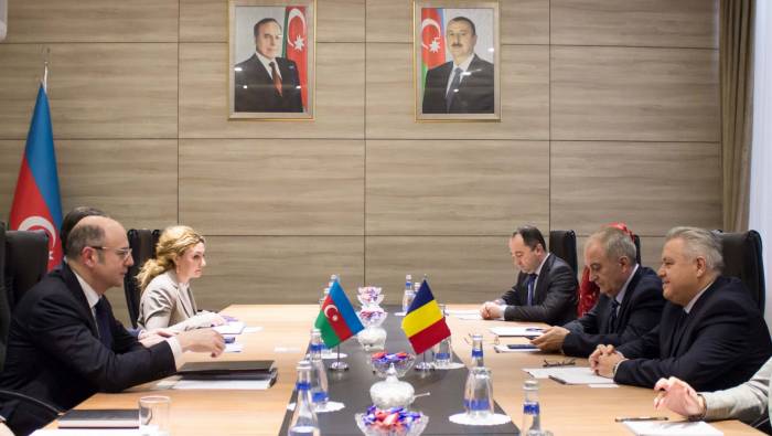 В Баку обсуждены возможности присоединения Румынии к ЮГK