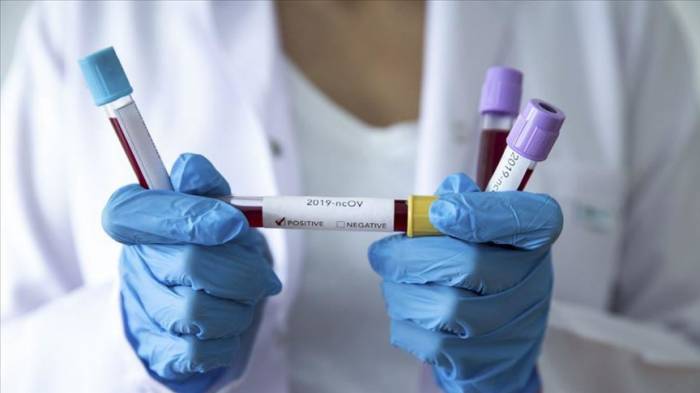 В Китае ускорили испытания пяти новых препаратов против коронавируса
