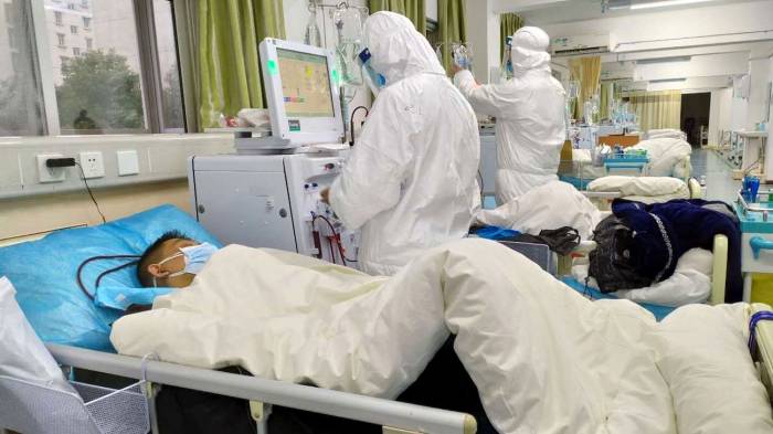 Число заразившихся коронавирусом в Иране достигло 43