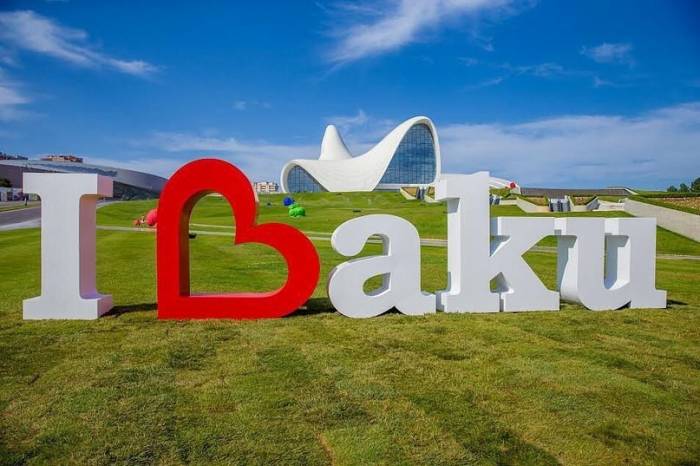 Баку вошел в ТОП-10 романтичных городов Европы
