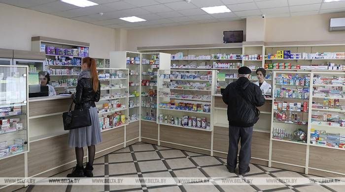 Госаптеки Беларуси обеспечены масками и антисептиками 