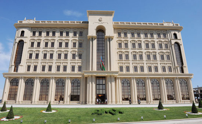 Миграционная служба Азербайджана: Иностранцы могут получить разрешения на пребывание в онлайн-режиме
