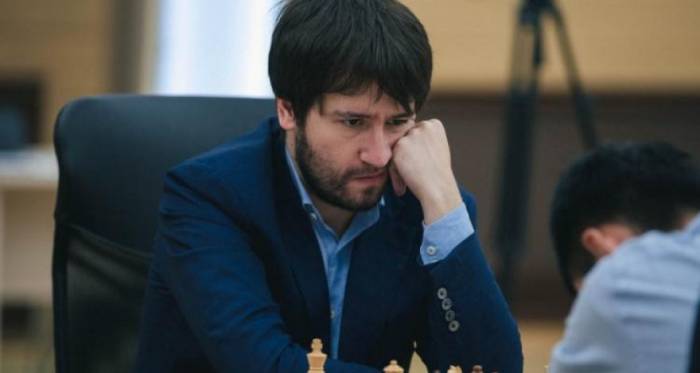 Азербайджанские шахматисты требуют вернуть Теймура Раджабова в турнир претендентов