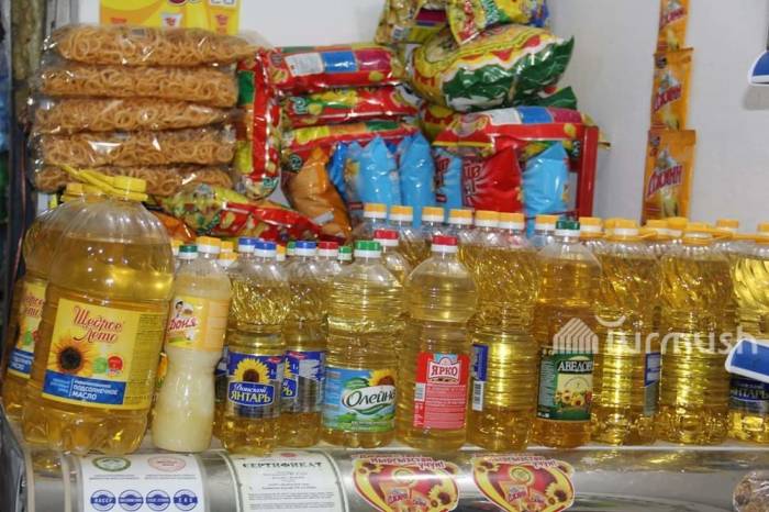Введен временный запрет на вывоз 11 видов товаров из Кыргызстана