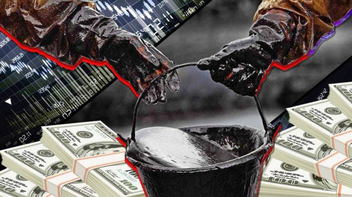 Цены на нефть ушли в минус: как это отразится на Казахстане и курсе тенге

